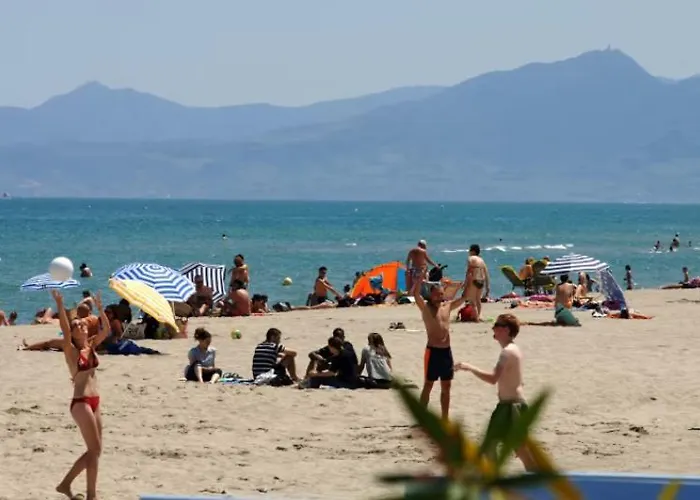 Mobil 8 Personnes Climatisé 3 Avec Piscines Et à Pied à 500m à Canet-plage Camping Canet-en-Roussillon