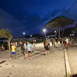 Camping Mobil 8 Personnes Climatisé 3 Avec Piscines Et à Pied à 500m à Canet-plage *