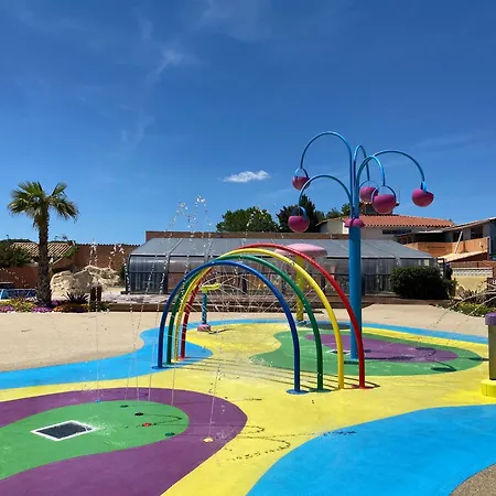Mobil 8 Personnes Climatise 3 Avec Piscines Et A Pied A 500m A Canet-plage Kemp Canet-en-Roussillon